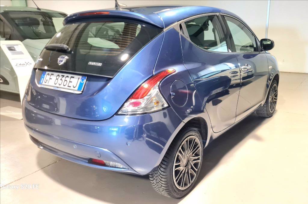 LANCIA Ypsilon 1.0 FireFly 5 porte S&S Hybrid Ecochic Gold