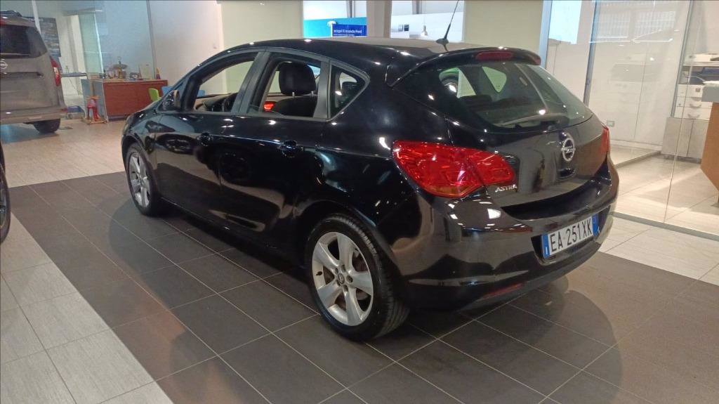 OPEL Astra 5p 1.4 ecotec 100cv